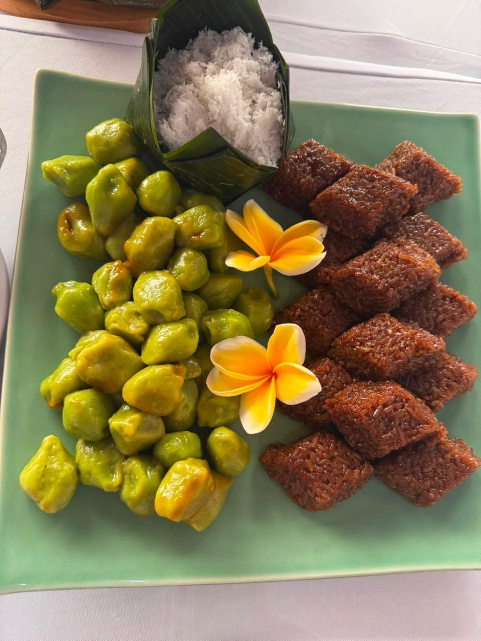 jajan Bali